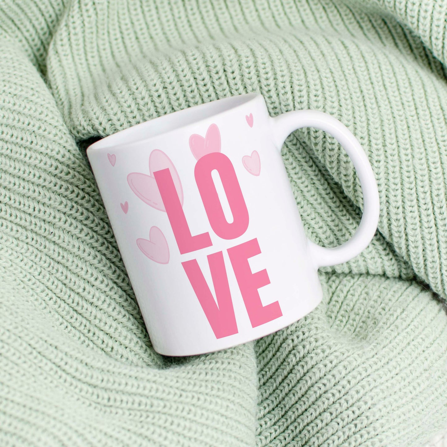 Tasse: L O V E 🖤