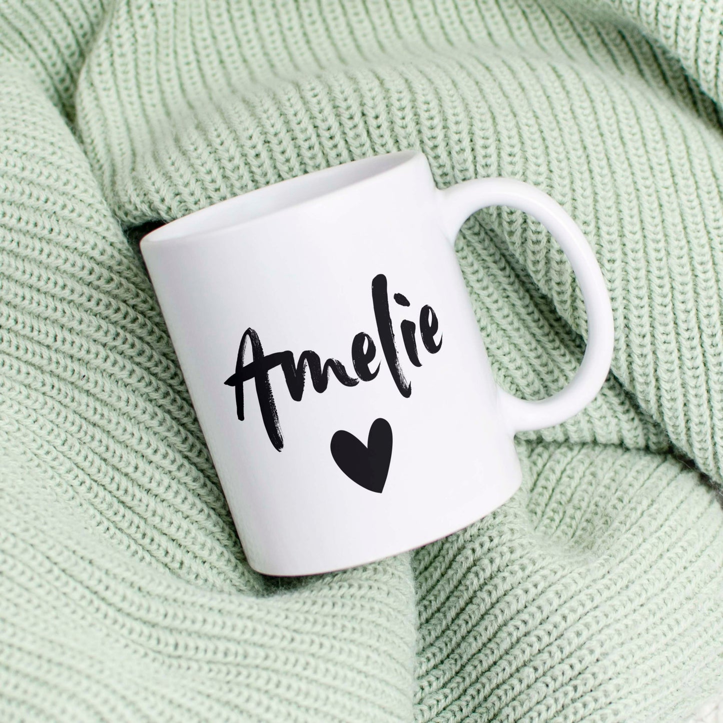 Personalisierbare Tasse: Name mit Herz