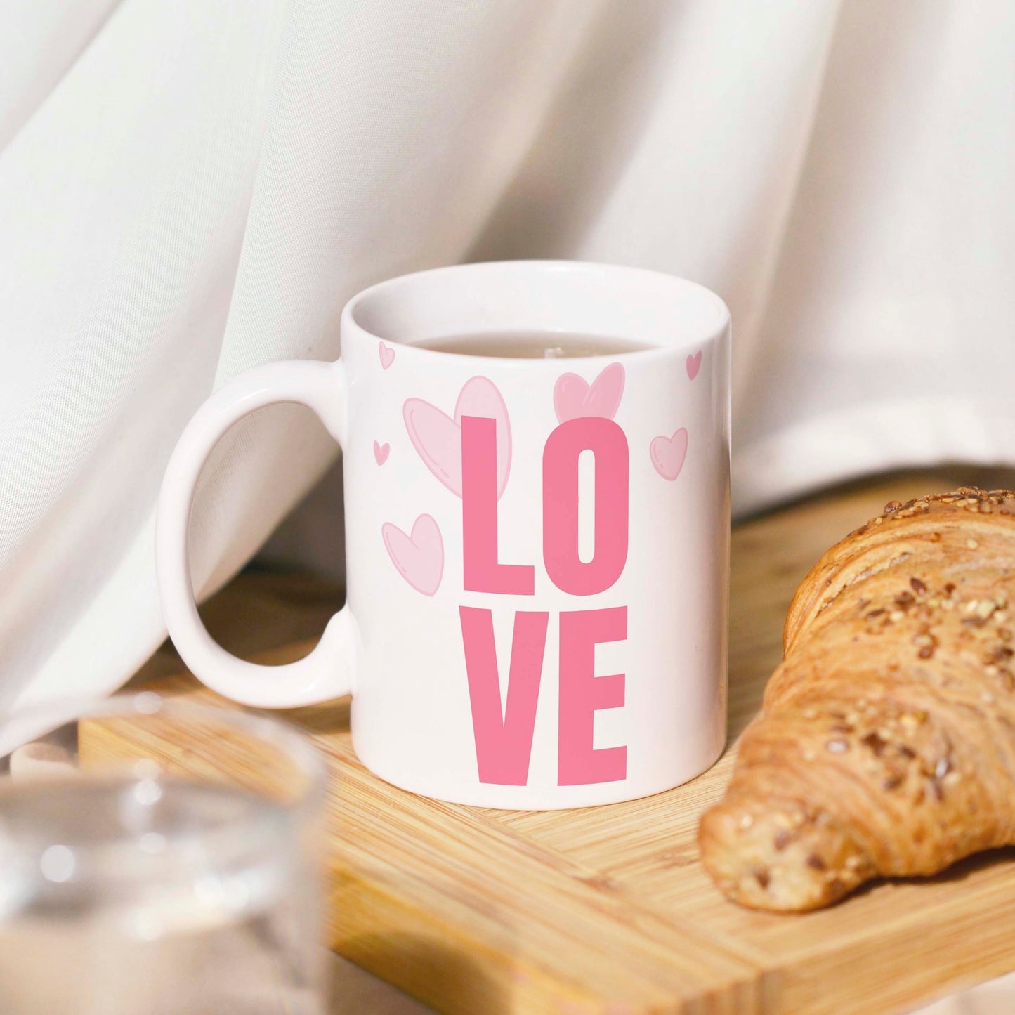Tasse: L O V E 🖤