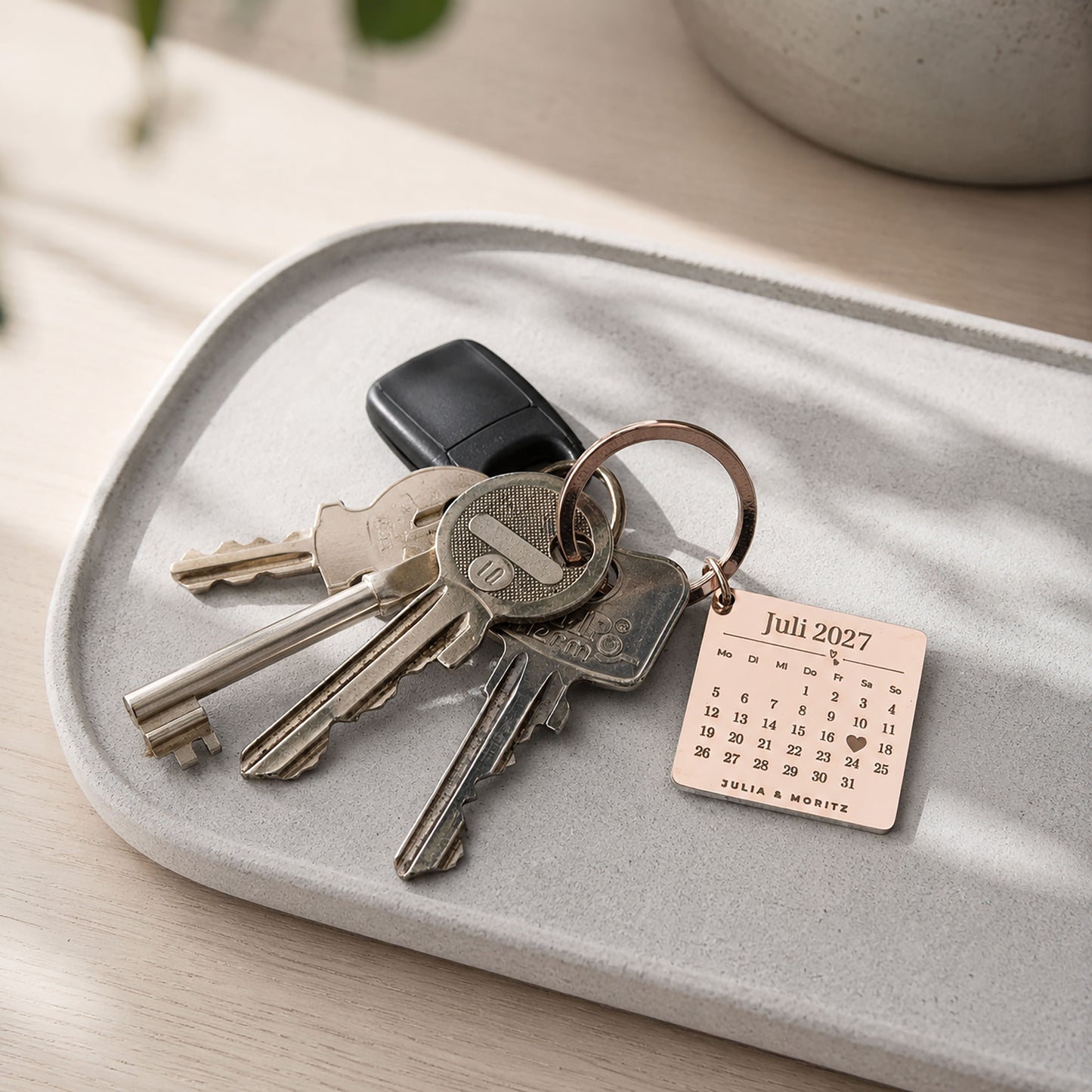 Personalisierter Schlüsselanhänger mit Kalender-Gravur